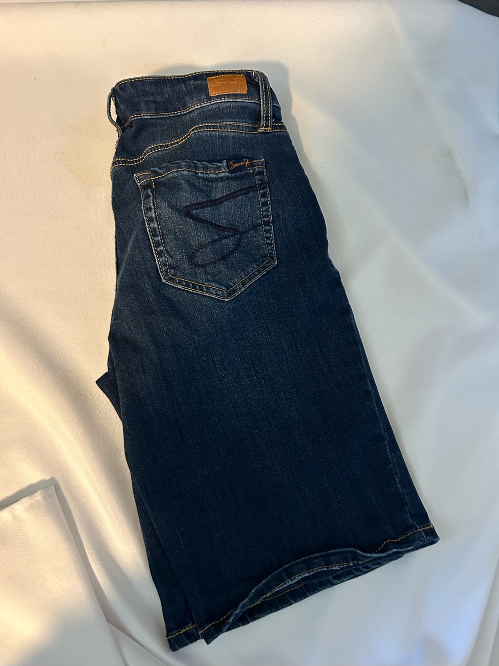 Seven7 Dark Blue Women’s Denim Bermuda Shorts
